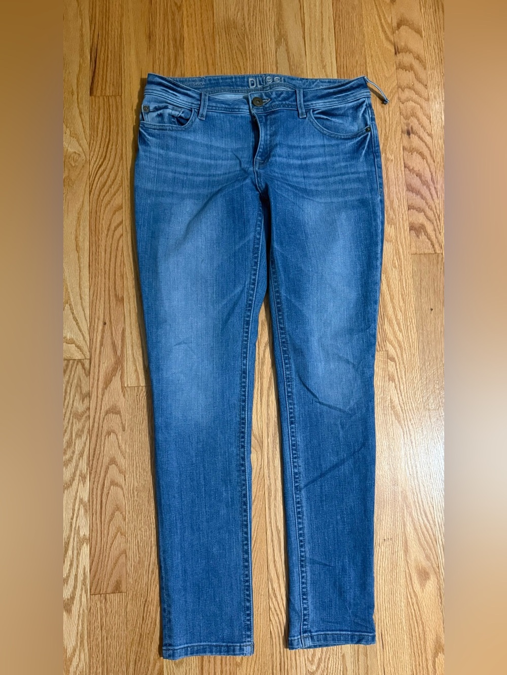 DL1961 Premium Jeans 30